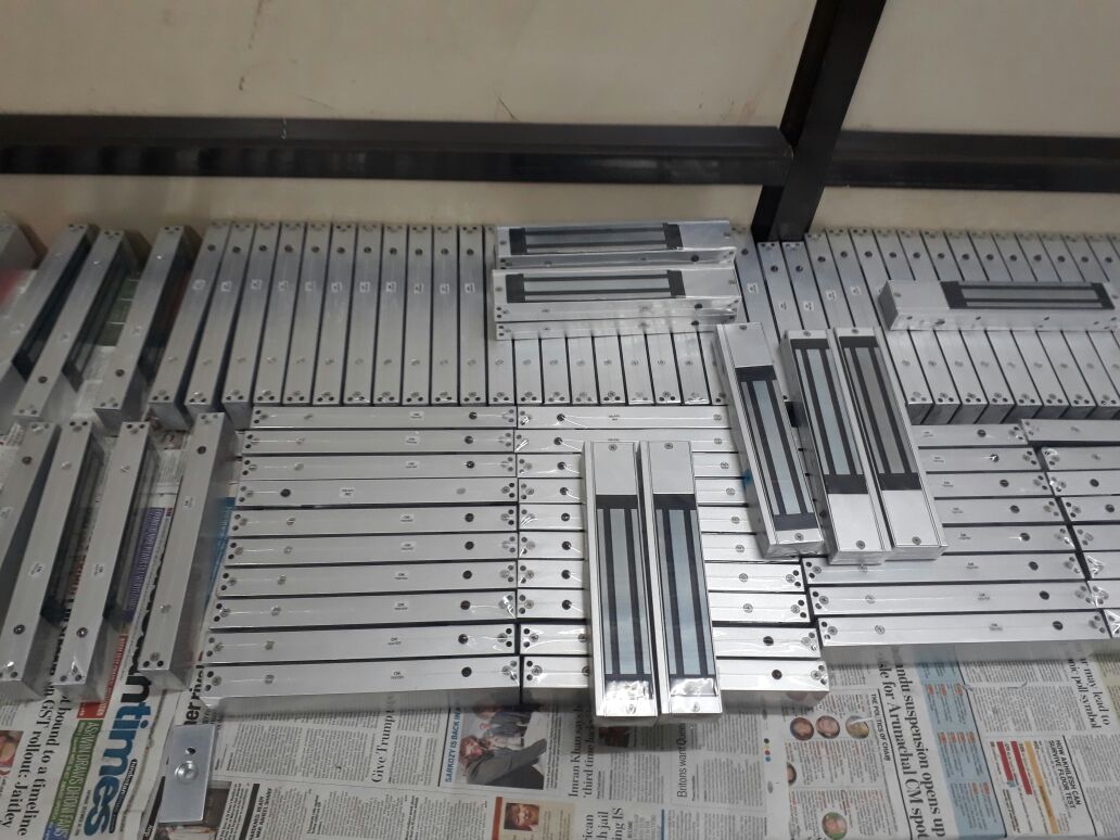 S4A Fabrika Sevkiyatı: Erişim Kontrolü ve Otomatik Kapı Çözümleri Küresel Sevkiyata Hazır